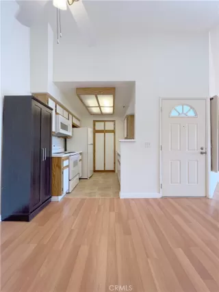 Photo #5: OC24023921 Listing 