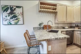 Photo #6: OC24023929 Listing 