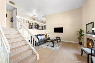 Photo #4: OC24023981 Listing 