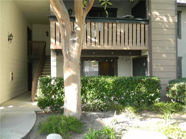 MLS: OC24024235 Condo For Sale