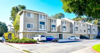 Photo #1: OC24024383 Listing 