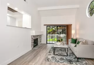 Photo #4: OC24024383 Listing 