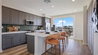 Photo #1: OC24024462 Listing 