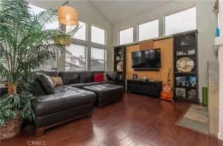 Photo #5: OC24024929 Listing 