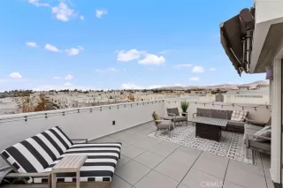 Photo #2: OC24025206 Listing 