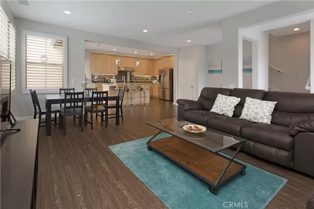 MLS: OC24025217 Condo For Sale