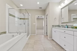 Photo #6: OC24025255 Listing