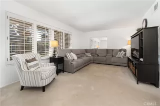 Photo #5: OC24025441 Listing 