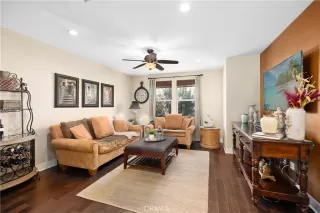 Photo #6: OC24025645 Listing 