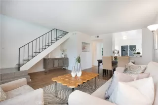 Photo #6: OC24025661 Listing 