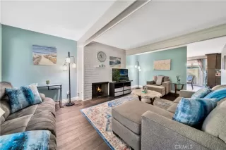 Photo #5: OC24025691 Listing 