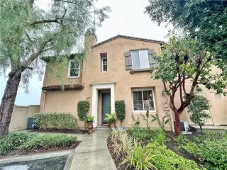 Photo #3: OC24025842 Listing 