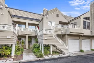 Photo #4: OC24026784 Listing 