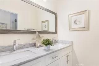 Photo #2: OC24027084 Listing 