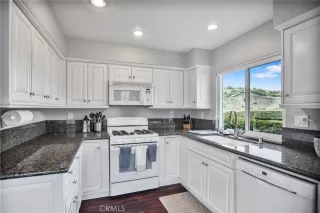 Photo #3: OC24027134 Listing 