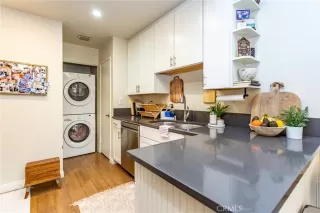 Photo #2: OC24027636 Listing 