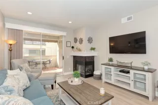 Photo #6: OC24027846 Listing