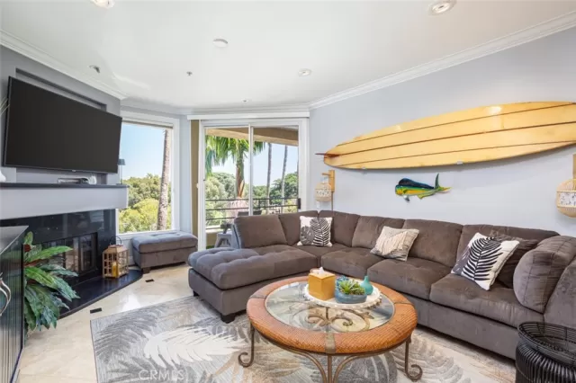 MLS: OC24027945 Condo For Sale