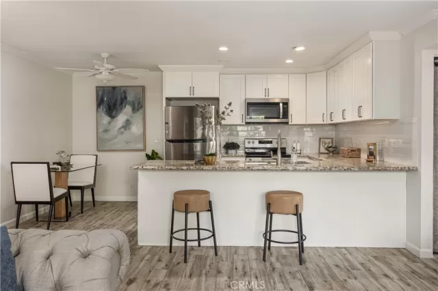 MLS: OC24028172 Condo For Sale