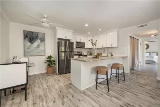 Photo #6: OC24028172 Listing