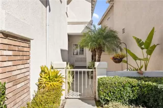 Photo #3: OC24028623 Listing 