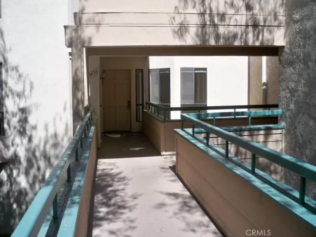 MLS: OC24028870 Condo For Sale