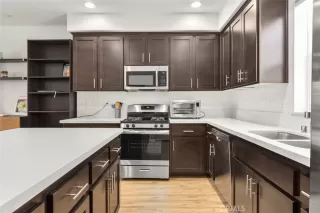 Photo #1: OC24028962 Listing