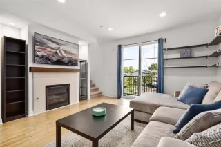 Photo #2: OC24028962 Listing