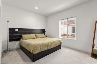 Photo #6: OC24028962 Listing