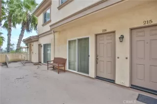 Photo #4: OC24029240 Listing 