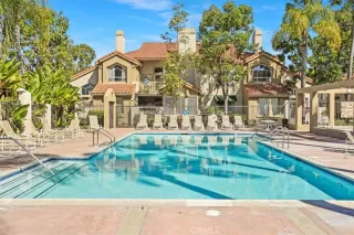 Photo #2: OC24029252 Listing