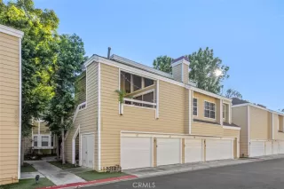 Photo #2: OC24029637 Listing