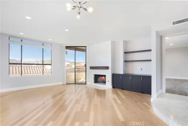 MLS: OC24029848 Condo For Sale