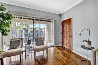 Photo #2: OC24029904 Listing 