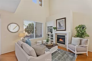 Photo #4: OC24030513 Listing 