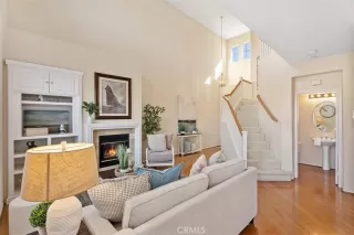 Photo #5: OC24030513 Listing 