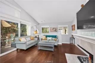 Photo #4: OC24030770 Listing 