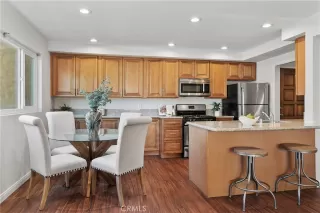 Photo #3: OC24030843 Listing 