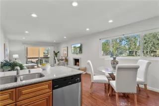 Photo #5: OC24030843 Listing 