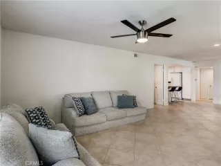 Photo #2: OC24031076 Listing 