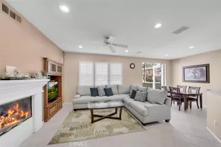 Photo #3: OC24031764 Listing 