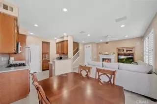 Photo #5: OC24031764 Listing 