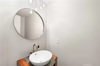 Photo #3: OC24031808 Listing 