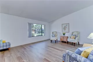 Photo #2: OC24031814 Listing 