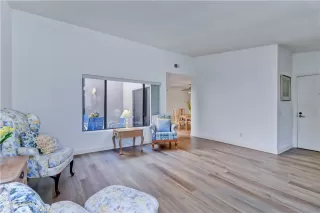 Photo #3: OC24031814 Listing 