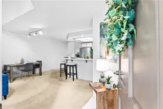 Photo #2: OC24032106 Listing 