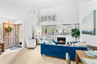 Photo #4: OC24032106 Listing 