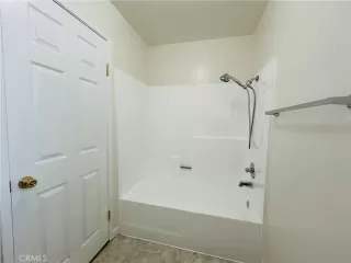 Photo #5: OC24032137 Listing