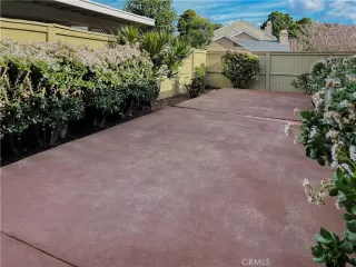 Photo #6: OC24032137 Listing