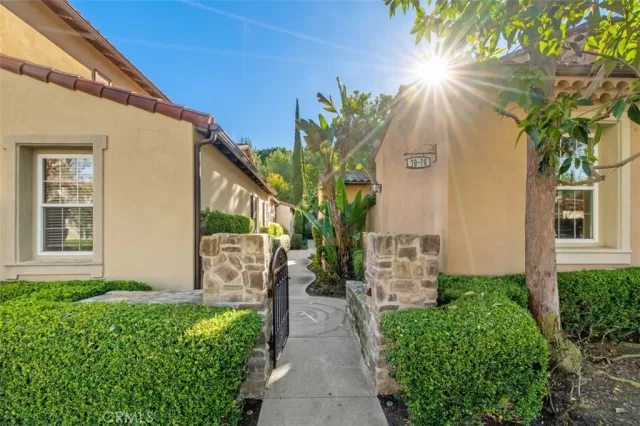 MLS: OC24032203 Condo For Sale